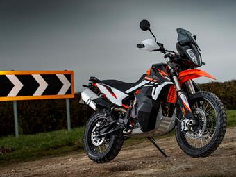 KTM 890 ADVENTURE R (2021-2022) review