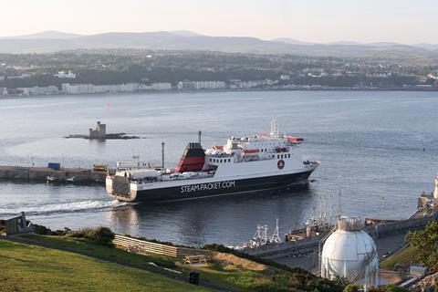 Record ferry bookings in 24 hours for 2017 TT