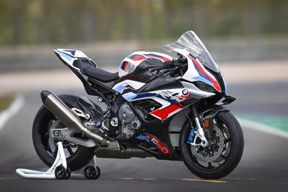 BMW M1000RR (2021-2022)