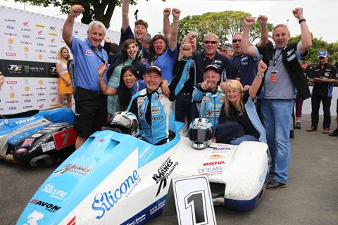 TT 2016: Holden and Winkle take victory in opening sidecar race