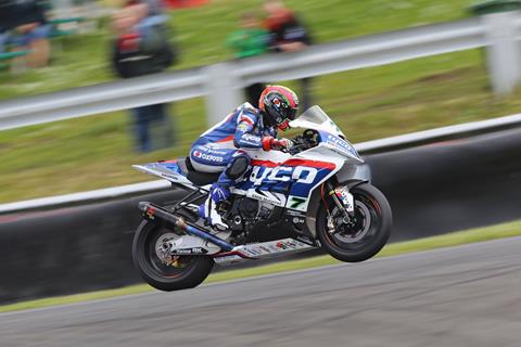 BSB: Laverty leads pack on day one at Knockhill