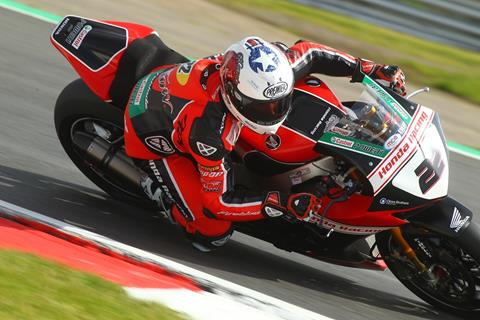 BSB: O'Halloran takes debut victory in Snetterton thriller