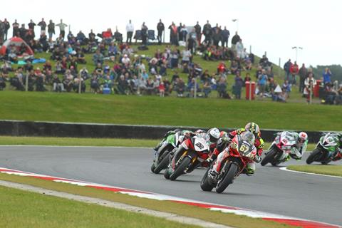 BSB: Shakey holds off Linfoot for race two win