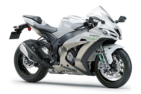 New colour for 2017 Kawasaki ZX-10R