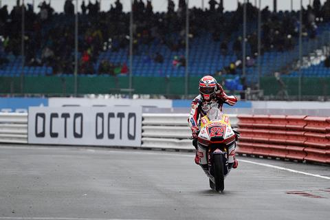 Moto2: Lowes continues domination for wet weather pole