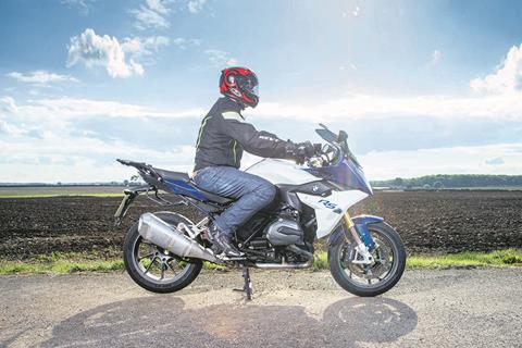 MCN Fleet: ‘High or low option, for your R1200RS sir?’