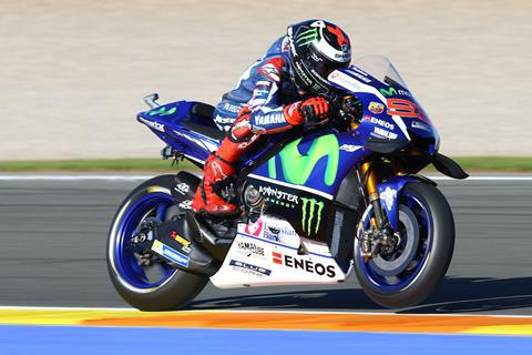 MotoGP: Lorenzo on top and under lap record