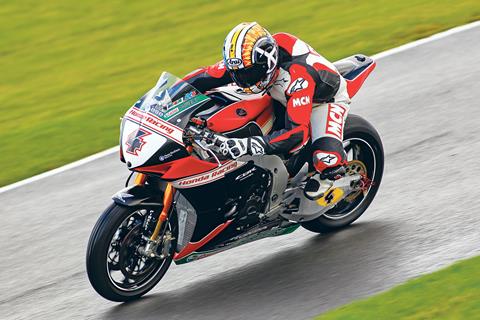 We ride Dan Linfoot’s BSB Honda Fireblade