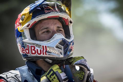 Dakar: Sunderland first Brit to lift the crown