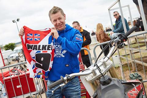 Chris Walker goes Hooligan at MCN Festival