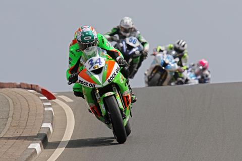 NW200: Seeley wins dramatic Supersport battle