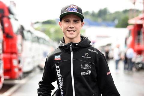 Moto2: Kent steps in to replace injured Schrotter