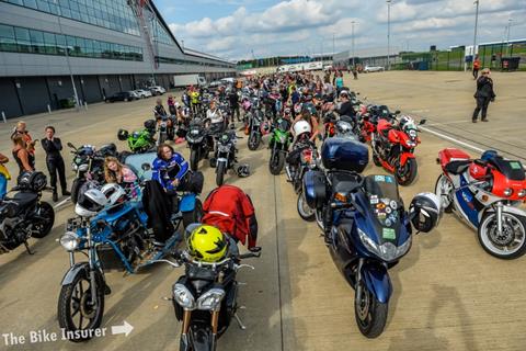 Was this the largest all-female GP track parade?