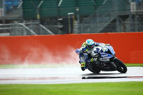 BSB: Iddon leads the way at soggy Silverstone