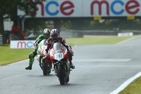 BSB: Hopkins back on the podium at Oulton