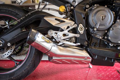 MCN Fleet: Arrow exhaust for the RS