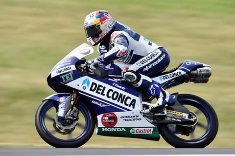 Moto3: Martin tops opening day at Valencia