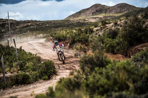 Dakar 2018: Eight riders in the mix at half way point