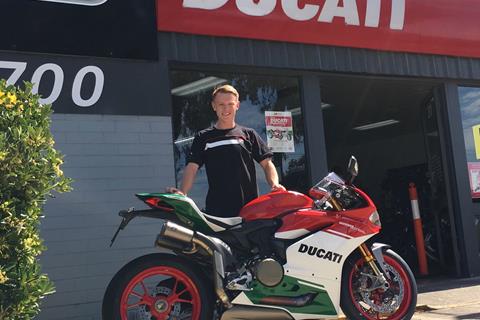 BSB: Taylor Mackenzie joins MotoRapido Ducati for 2018