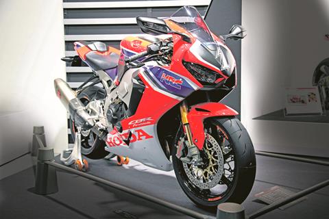 Honda’s stunning Suzuka 8 Hours Fireblade SP Custom Concept