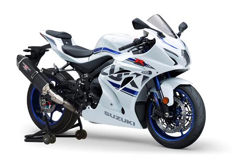 Free Yoshimura exhaust with all new Suzuki GSX-R1000s