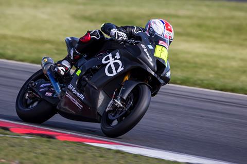 BSB: Mossey pips Ray to top spot in Snetterton test