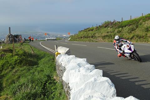 TT 2018: Hickman quickest on Thursday with personal best lap