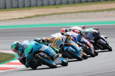 Moto3: Bastianini wins in chaotic battle