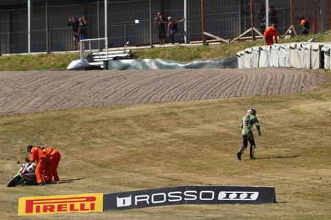 BSB: First crash of the year for series leader Haslam