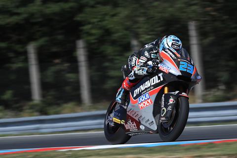 Moto2: Schrotter takes control on opening day