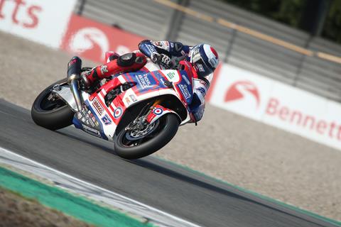 BSB: Dixon pips Mackenzie to Assen pole by 0.004