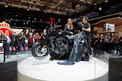 Intermot: Horex launch new six