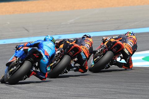 Moto2: Bagnaia and Marini close down title race