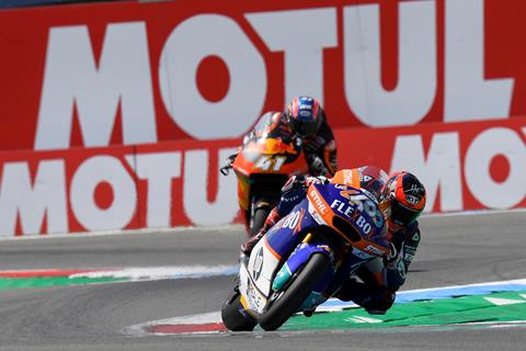 Moto2: Fernandez takes victory in chaotic Assen scrap