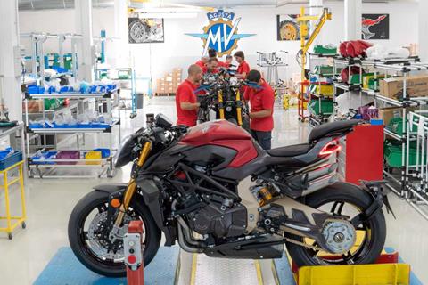 Production begins on MV Agusta Brutale 1000 Serie Oro