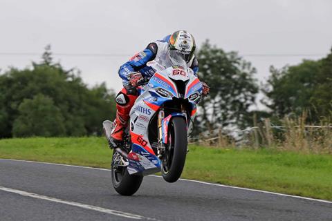 Ulster GP: Hickman fastest in opening qualifying