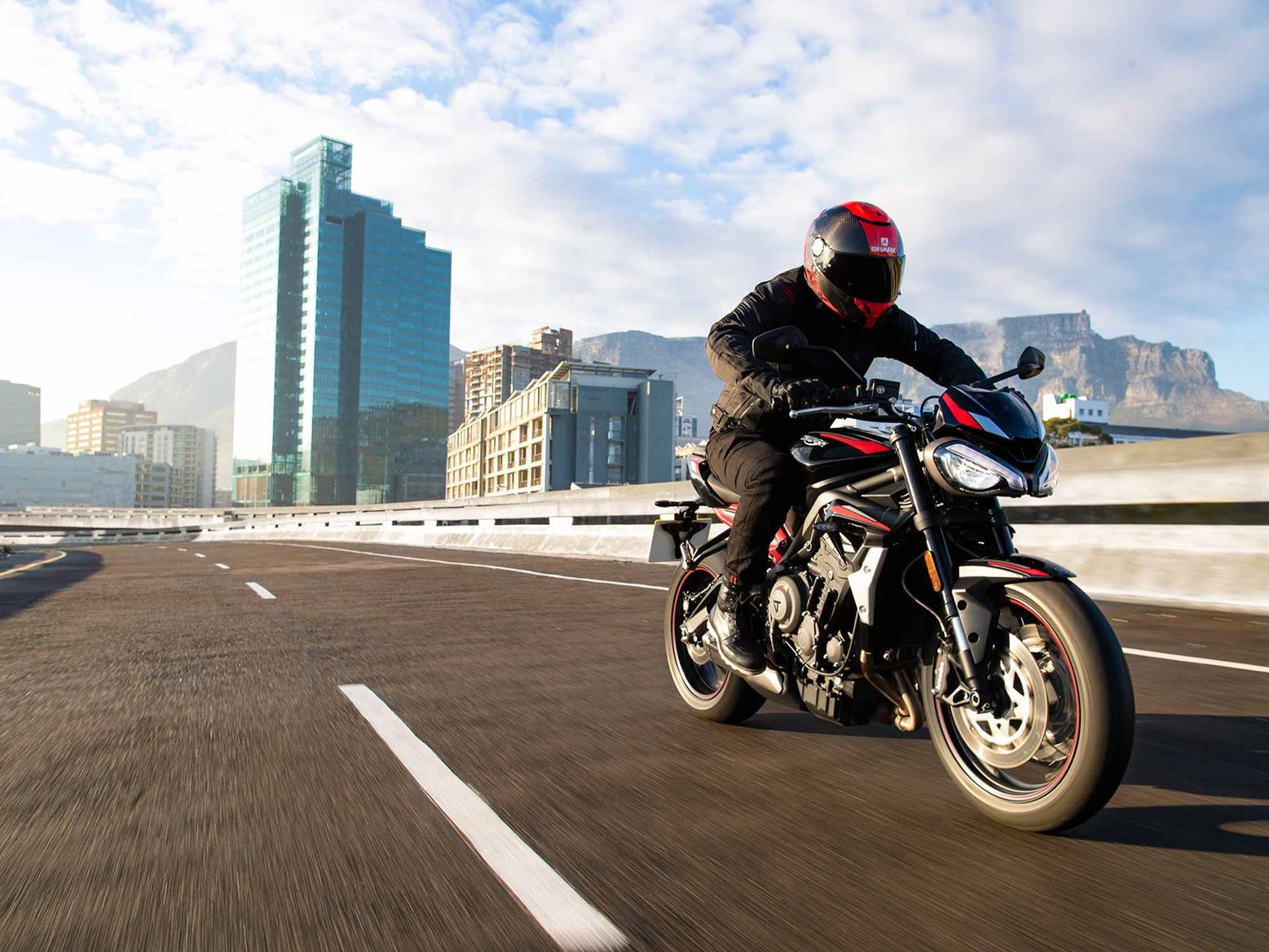 Test triumph street triple deals rs 2020