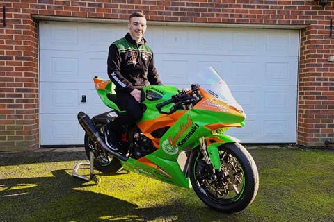 BSB: Eunan McGlinchey joins Ben Currie at Gearlink Kawasaki