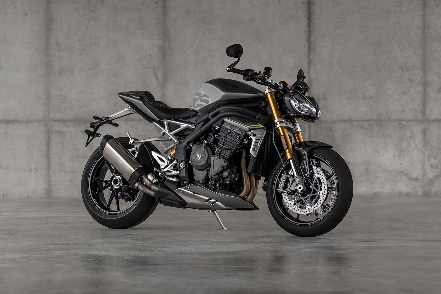 Triumph speed triple rs 2018 clearance prix