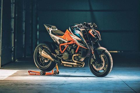 Limited edition KTM 1290 Super Duke RR drops 9kg and is brimming with tech