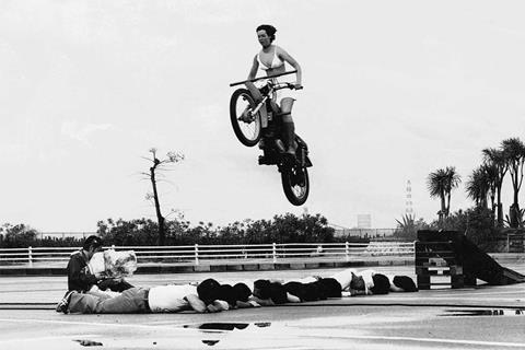 Marvellous Motobirds: The story of the UK’s first all-female biking stunt team