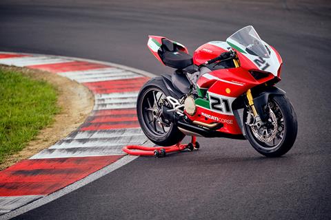 Forever 21: Ducati pay tribute to Troy Bayliss with special edition Panigale V2