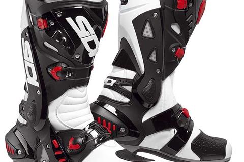 Andrew Pitt’s boots top Sidi’s 2009 range