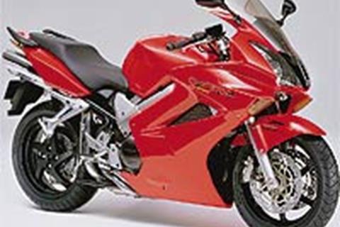 2002 VFR800, Sprint ST and Futura shoot-out