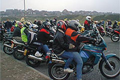 Wirral egg run attracts 4500 bikes