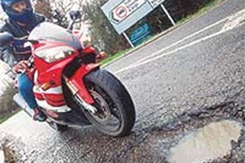 Britain’s potholes "getting worse"