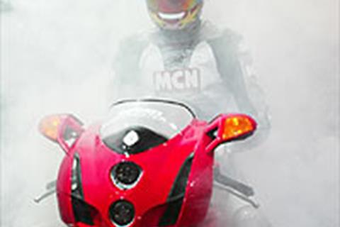 Ducati 999 scoops top MCN award