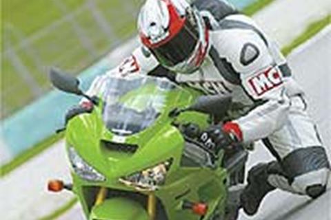 Testing the 2003 ZX-6R at Sepang