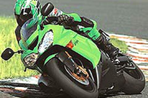 Kawasaki ZX-10R world's first test