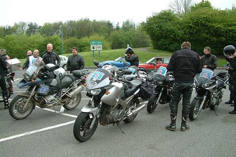 400 protest on M4